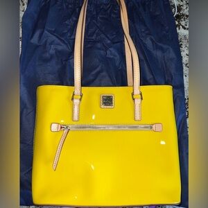 Dooney & Bourke shopper tote